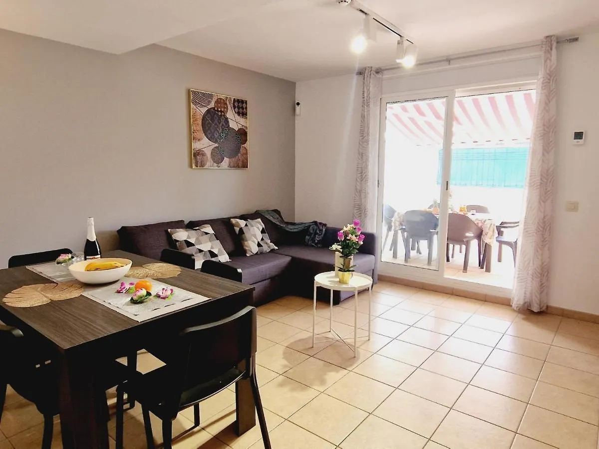 Precious 3 Bedroom, Oasis De Fanabe Wifi Free Costa Adeje  Costa Adeje (Tenerife)
