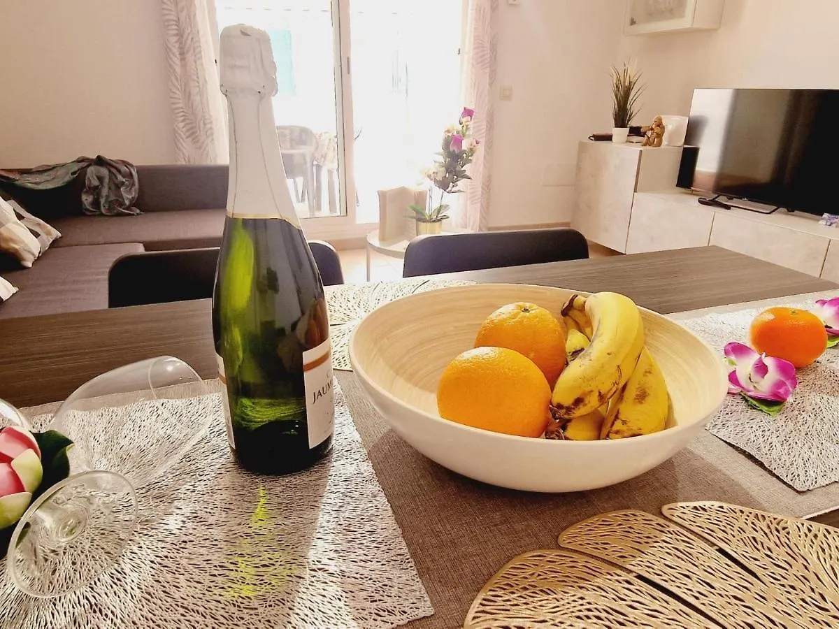 Holiday home Precious 3 Bedroom, Oasis De Fanabe Wifi Free Costa Adeje